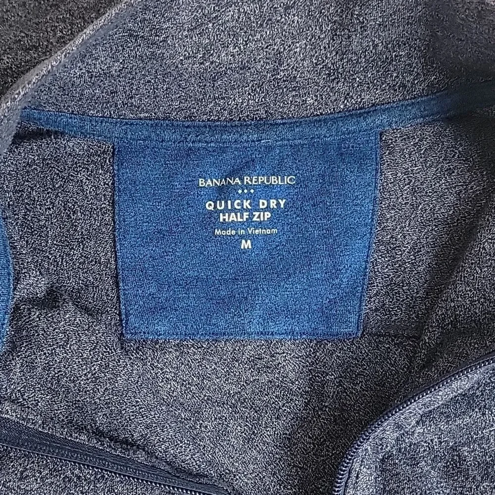 Banana Republic quick dry half zip pullover top Size M